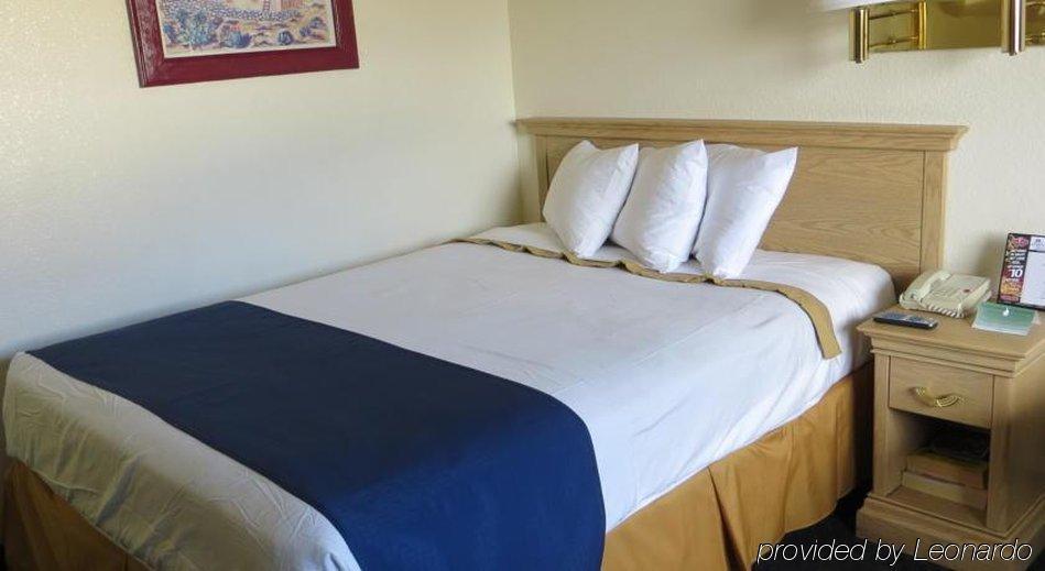 Americas Best Value Inn Las Vegas Strip Екстер'єр фото