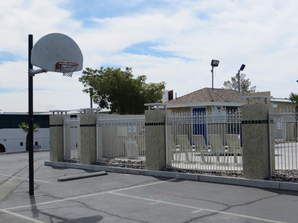 Americas Best Value Inn Las Vegas Strip Екстер'єр фото