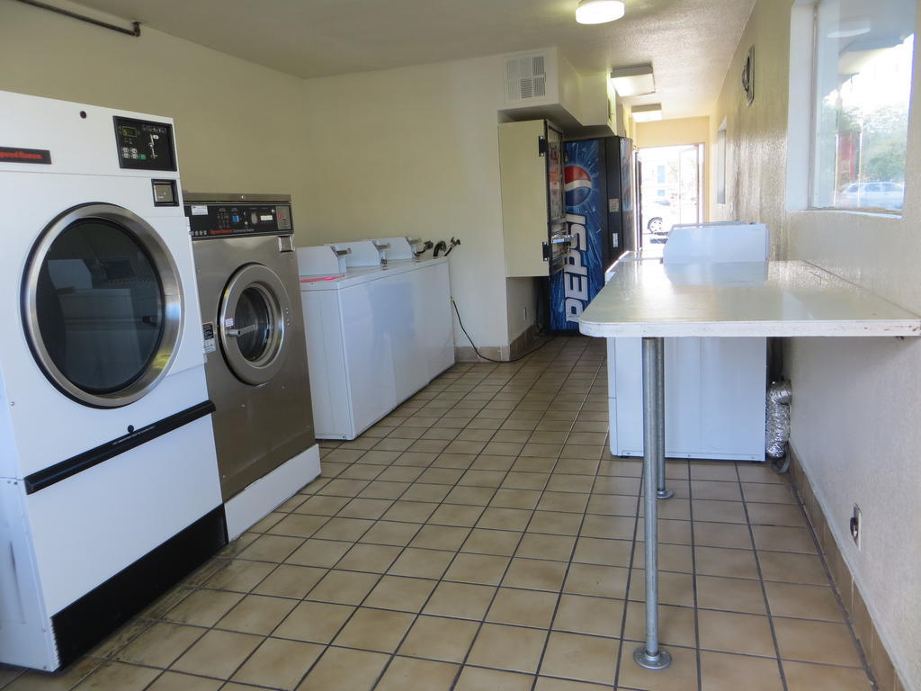 Americas Best Value Inn Las Vegas Strip Екстер'єр фото